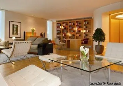 The Ritz-carlton, Hotel 5*