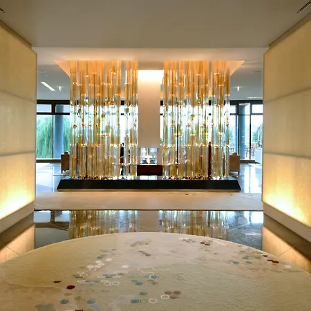 The Ritz-carlton, וולפסבורג