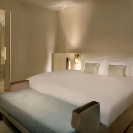 The Ritz-carlton, 5* Wolfsburg