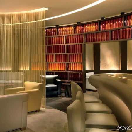 The Ritz-carlton, 5*