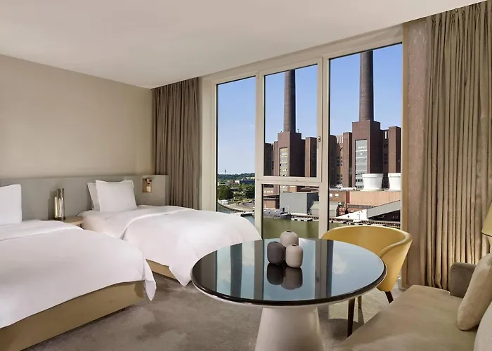 The Ritz-carlton, Hotel 5*