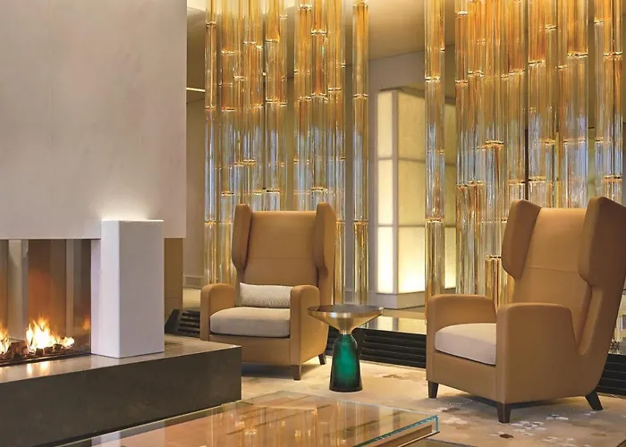 The Ritz-carlton, Hotel