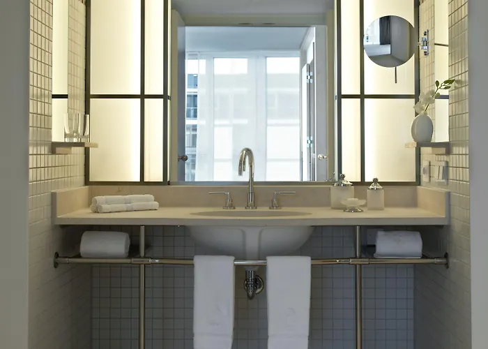 The Ritz-carlton, 5*